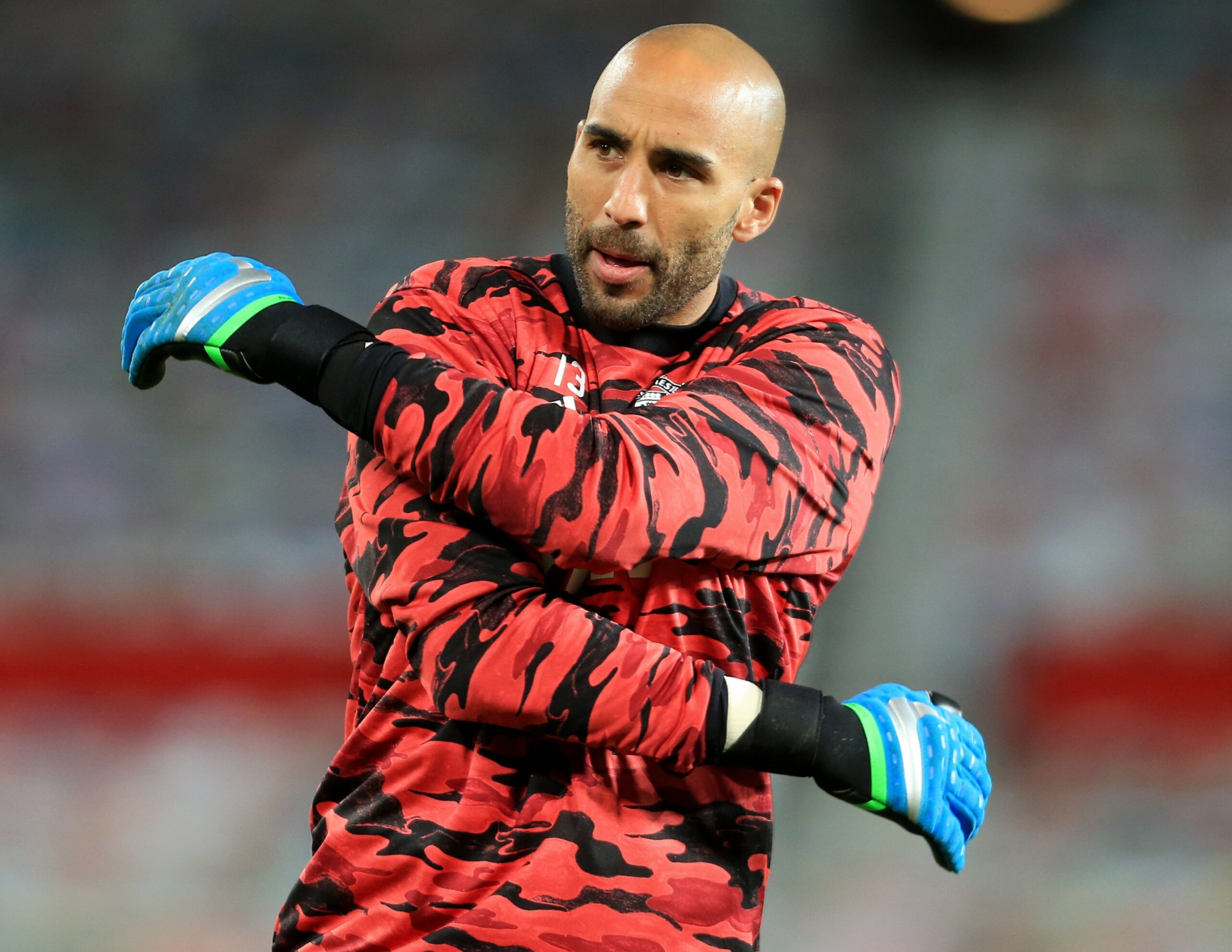 Lee Grant Signs One Year Contract Extension