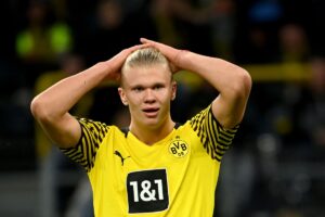 Why Man United SHOULDN'T Sign Erling Braut Haaland In The Summer